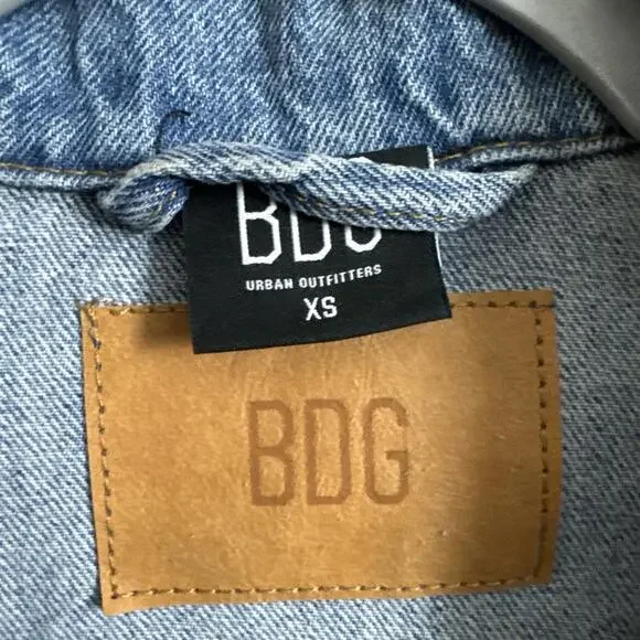 BDG Women's Size XS Oversized Patchwork Denim Trucker Jacket - Picture 5 of 8